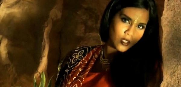 Seductive Bollywood Dancer MILF